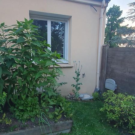 A La Topaze #Gite Calme #3 Pers #Piscine Privee #Cholet #Wifi Haut Debit #Preau #Cholet #Parc Japonais #Puy Du F Ou Le May-sur-Evre Exterior foto